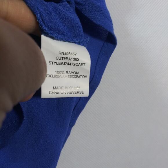 Love On A Hanger Blue Embroidered Tank Top Size M - Picture 4 of 5